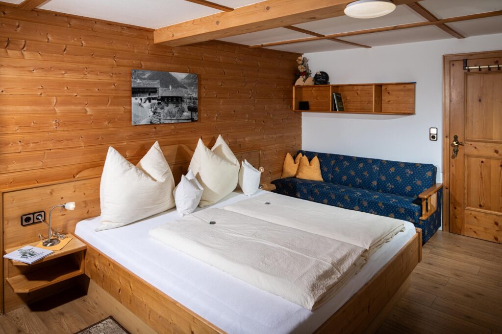bethuberhof 20250527 ferienwohnung zimmer matrei osttirol 2
